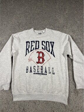 NWOT Boston Red Sox Sweatshirt Size Large Gray
